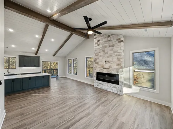 17 Burnham Dr, Bella Vista, AR 72715