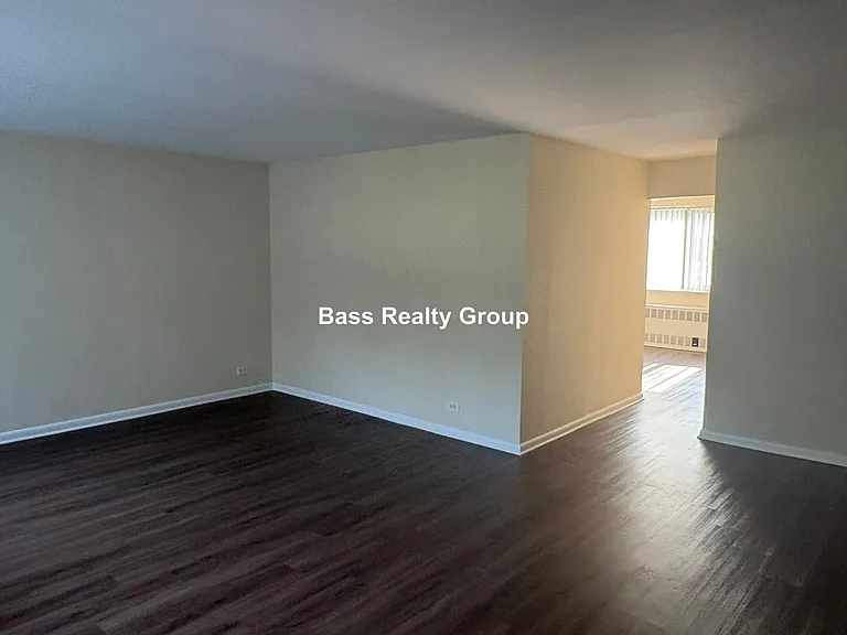8640 Skokie Blvd #I1 — Photo 5