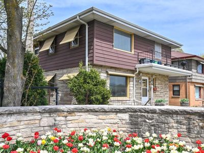 10114 West North AVENUE, Wauwatosa, WI, 53226