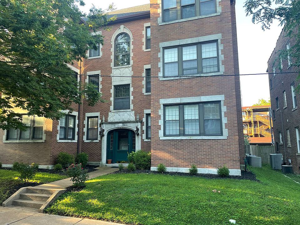 Streetview of the 6-Family-House