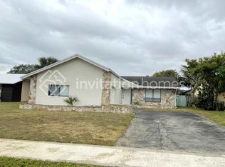 413 SW 75th Ave, Pompano Beach, FL 33068