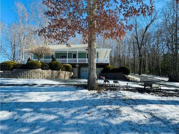 176 E Creekside Trail, Jefferson, NC 28640