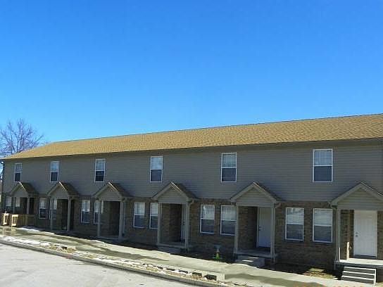 1st image of 146 Landings Dr APT 6