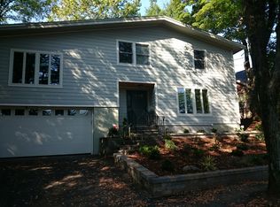 210 Wolcott Rd, Brookline, MA 02467