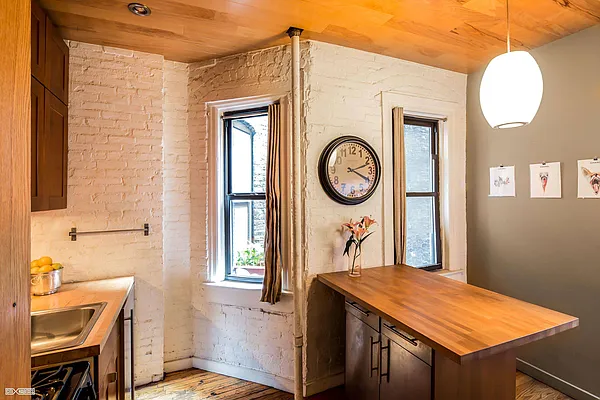 Sold by Citi Habitats | media 3