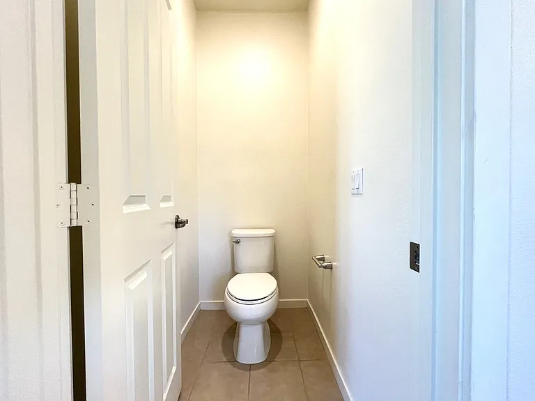 3105 Marigold Cir — Photo 26