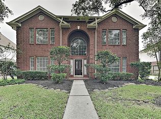 10314 Hedge Way Dr, Houston, TX 77065