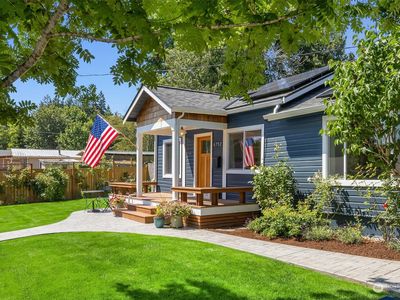 6752 NE Center Street, Suquamish, WA, 98392
