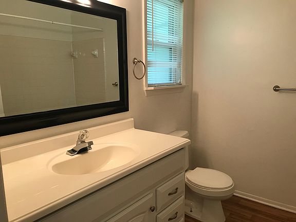 5th image of 120 Valencia Dr APT 16