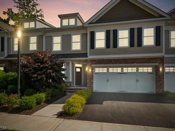 207 Echo Ridge Way, Mountainside Boro, NJ 07092