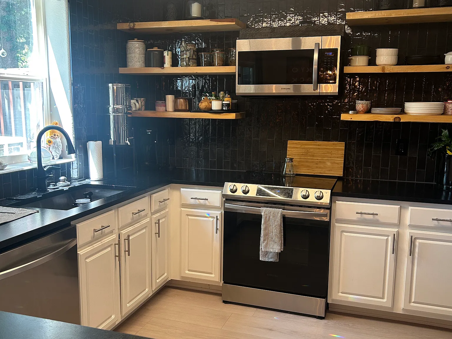 3 bed, 2.5 bath, 1790 sqft, $3,500 — Photo 4