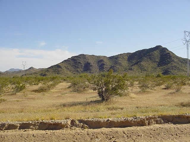 2nd image of 0 W Barnes / Sage Road #0