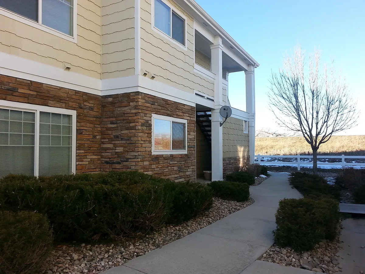 Building Photo - 4655 Hahns Peak Dr