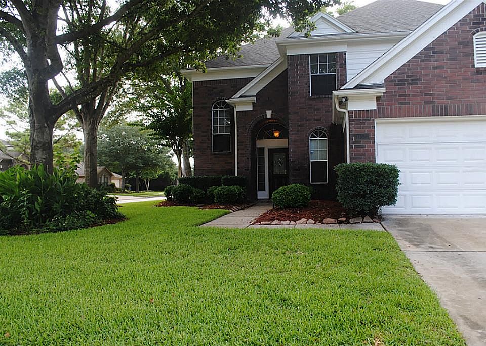 1st image of 14522 Huntmont Dr