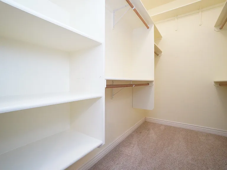 1917 W Marten Creek Dr — Photo 28