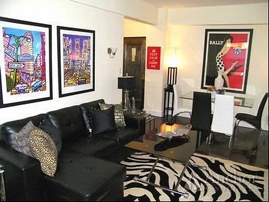 Rented by Anchor Associates | media 3