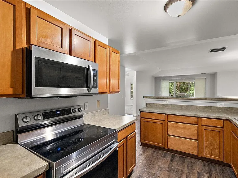 47855 Cardiff Ave — Photo 20
