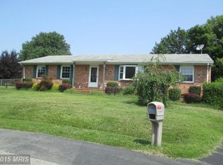 3 Arnall Ct, Fredericksburg, VA 22407