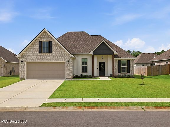 2nd image of 14619 Lillian Way