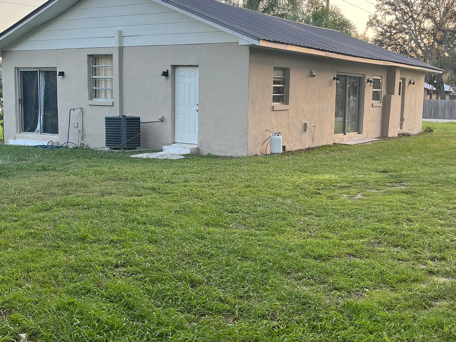 4 bed, 1530 sqft, $1,600 — Photo 1