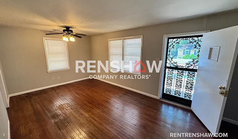 4956 Durbin Ave — Photo 2