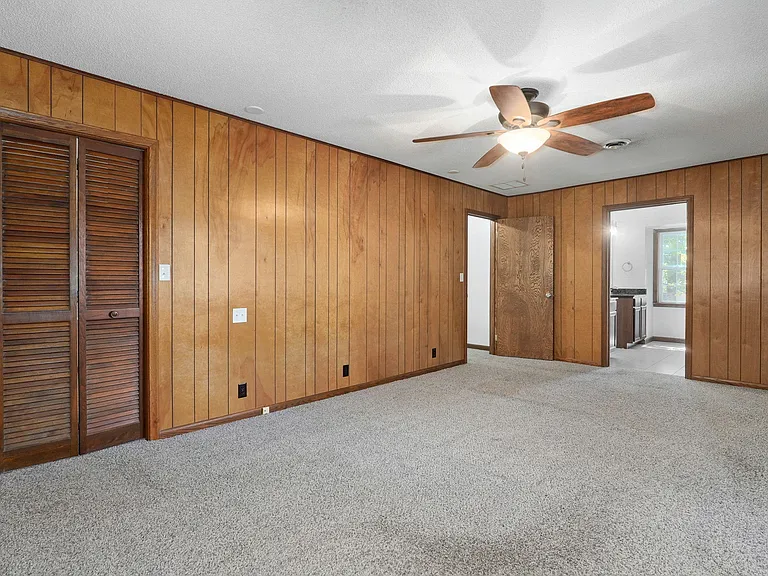 612 E Glendale St — Photo 29