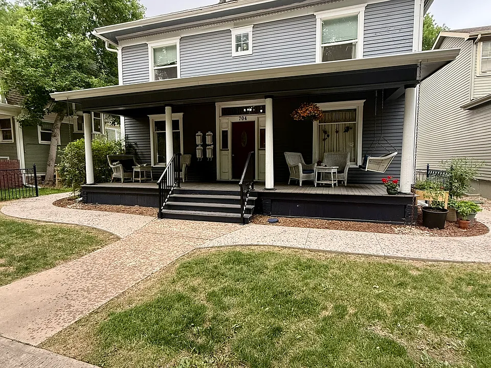 704 Remington St #2