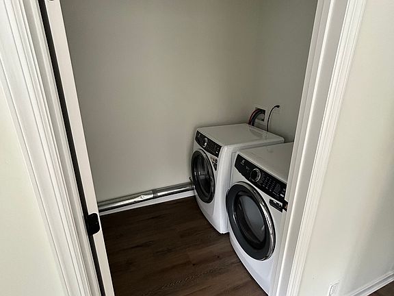 3rd image of 128 South St #2B