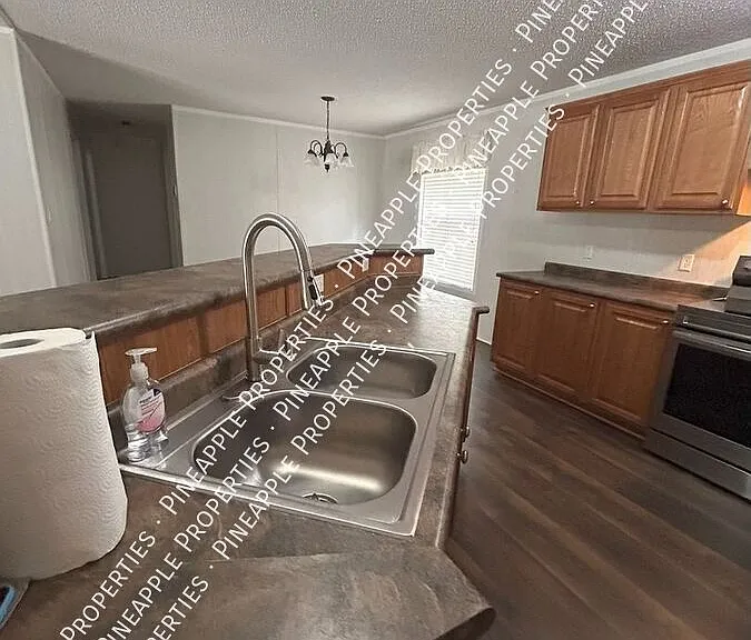 194 Barons Rd — Photo 15