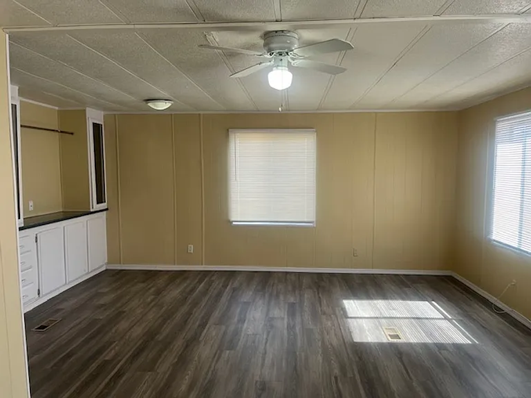 10750 E Earle Way — Photo 7