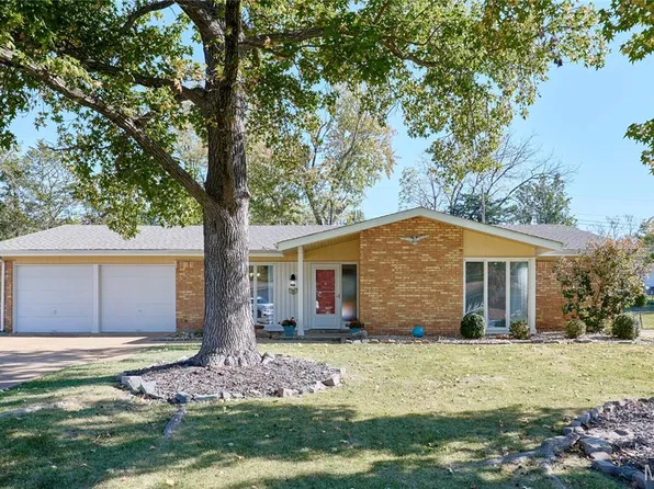 103 Calico Ln, Ballwin, MO 63011