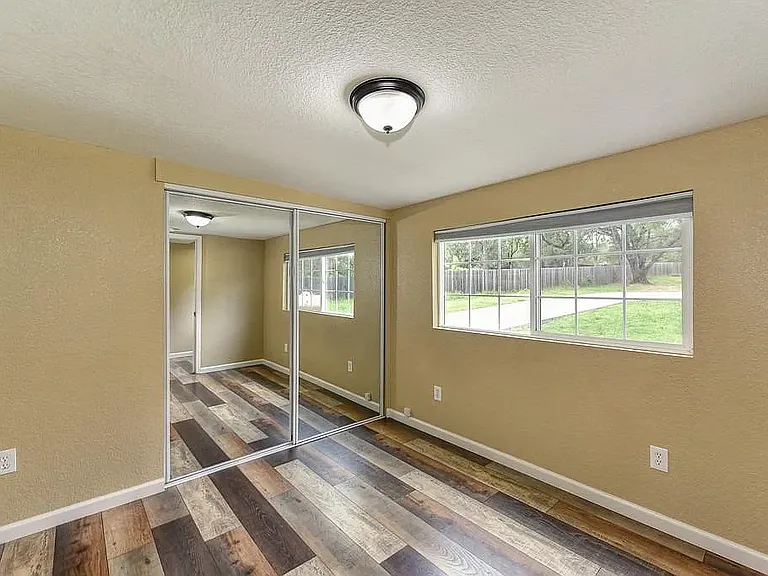 4524 Salmon Falls Rd — Photo 12