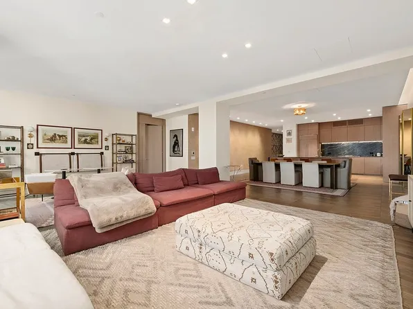 49 Chambers St APT 8E, New York, NY 10007