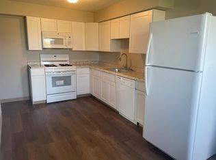 1518 Empire Rd, Wickliffe, OH 44092