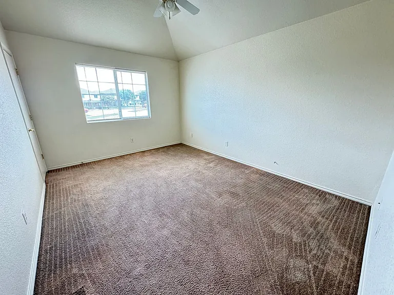4409 Mattie Dr — Photo 9