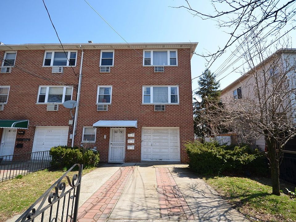 1st image of 386 Pennyfield Ave