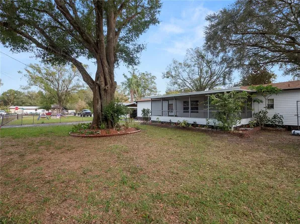 307 Temple Ct, Winter Haven, FL 33880