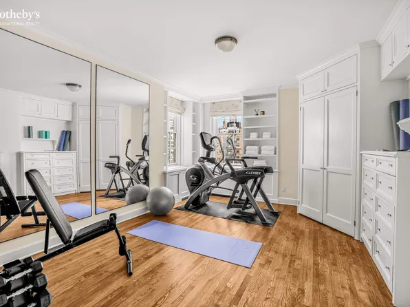 39 East 79th Street image 26 of 32