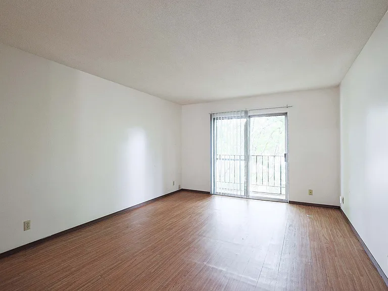 1728 S 14th St #13 — Photo 2