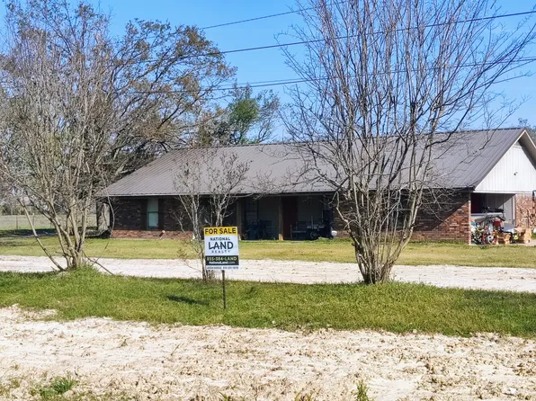 1744 Highway 80, Delhi, LA 71232