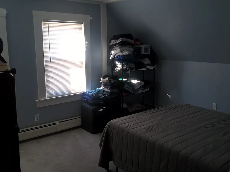187-189 Lowell St #3 — Photo 7