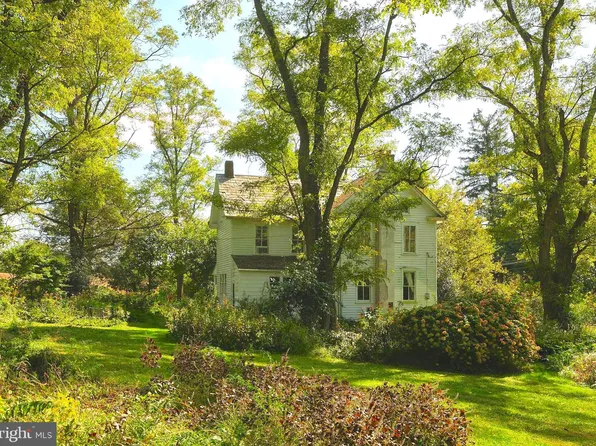 5553 Route 412, Riegelsville, PA 18077
