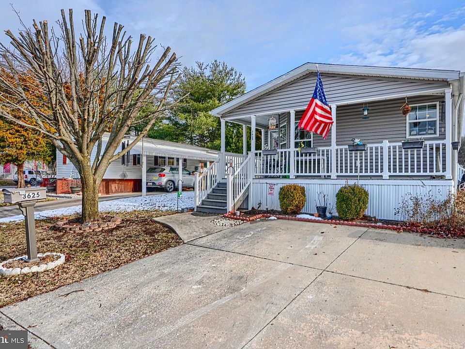 1st image of 3625 Dahlia Ln