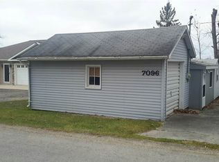 7096 N Brown Rd, Columbia City, IN 46725