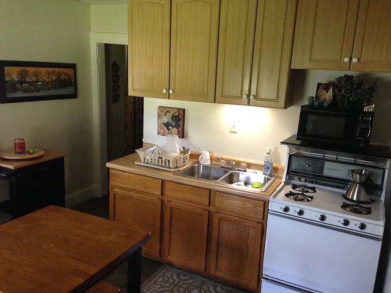 3940 W Clybourn St — Photo 9