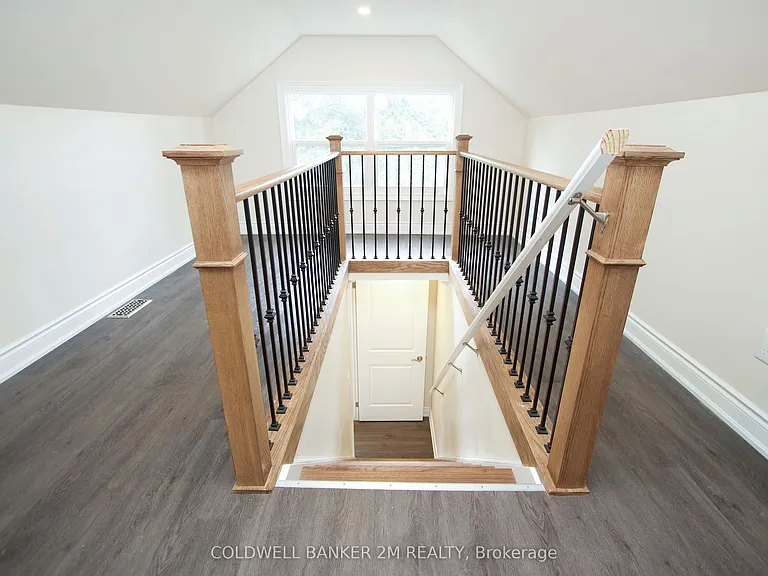 242 Kendal Ave #2 — Photo 16