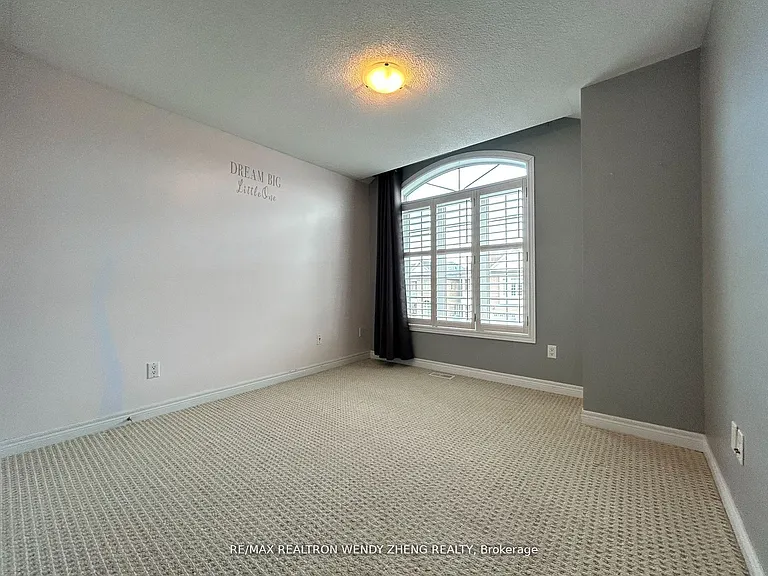 33 Begonia Cres #UPPER — Photo 14