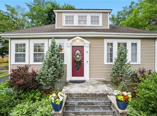 46 Harris Ave, Johnston, RI 02919