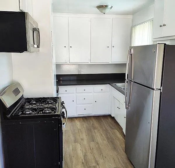 4321 Ventura Canyon Ave #12 — Photo 7