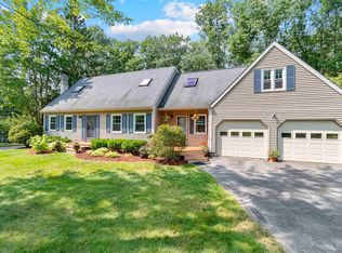 7 Oak Cir, Colchester, VT 05446